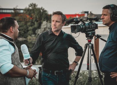 Smart Start: Targeting Media